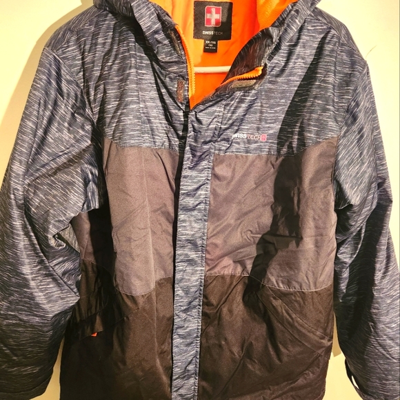 SwissTech Boys jacket size XXL - Picture 1 of 4